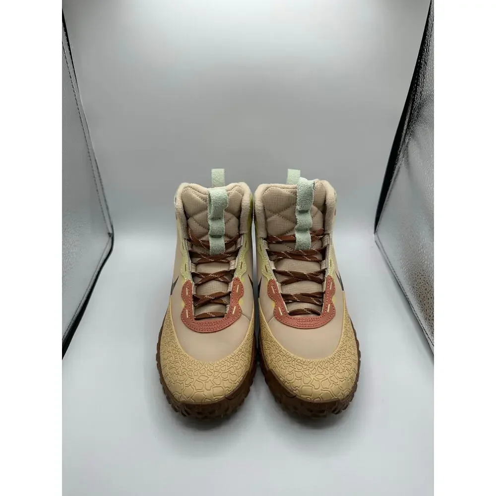 Nike Terrascout GS “Light British Tan” size 3.5y/5 women’s